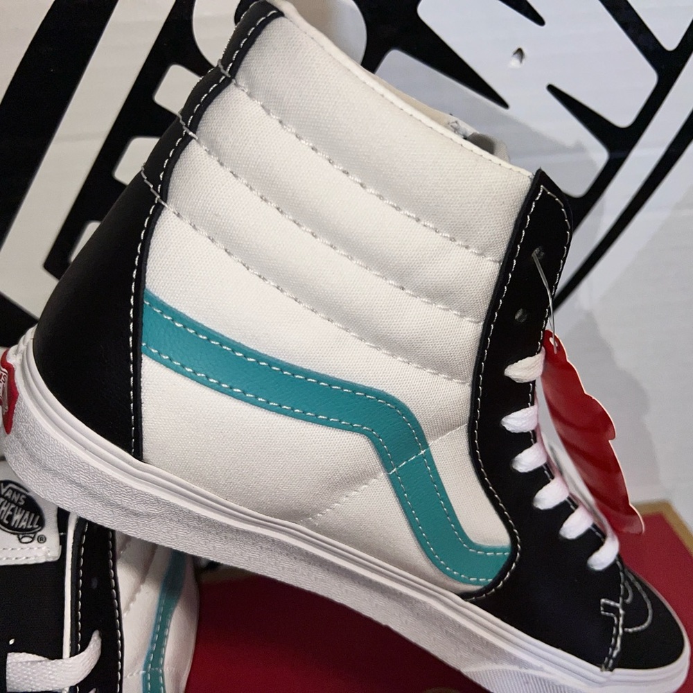 Vans Sk8-Hi sz 8.0 Men 9.5 Woman - Picture 4 of 12